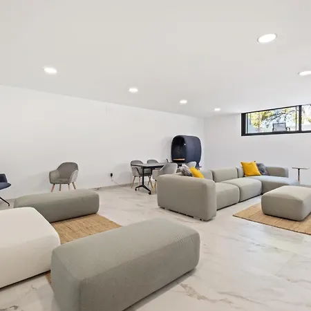 Coliving Double In Ariela With Pool And Sea And Mountain Views Homestay *