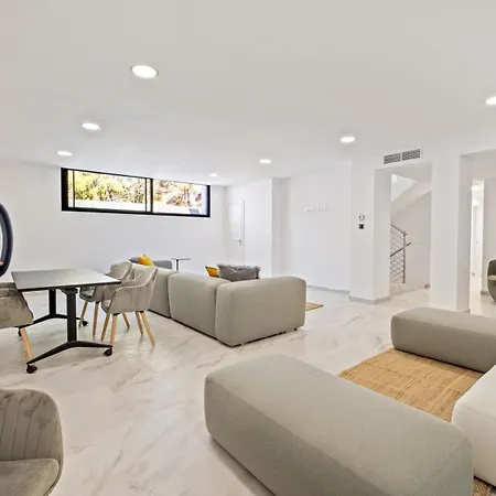 Coliving Double In Ariela With Pool And Sea And Mountain Views Malaga