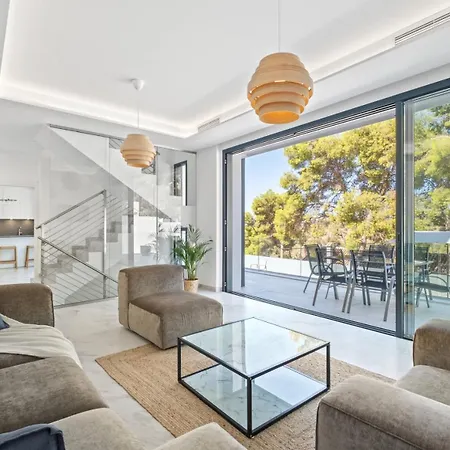 Coliving Double In Ariela With Pool And Sea And Mountain Views