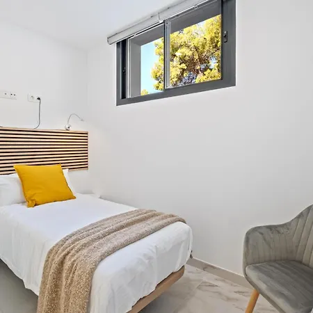 Coliving Double In Ariela With Pool And Sea And Mountain Views Homestay Malaga
